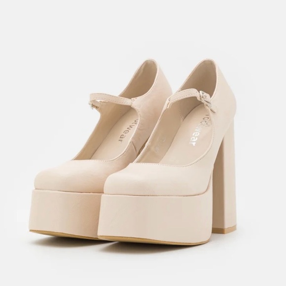 Koi Footwear Sweet Attitude platform heels - Picture 3 of 10